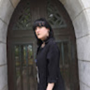 Meet your Posher, Stefanie